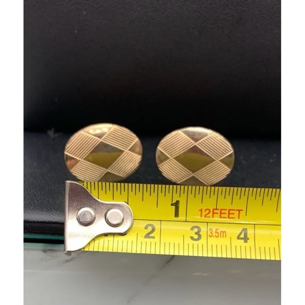 Vintage Gold Tone Oval Etched Cufflinks Simple Timeless Classic